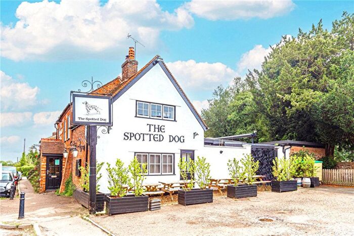 3 Bedroom Country House To Rent In High Street, Flamstead, St. Albans, Hertfordshire, AL3