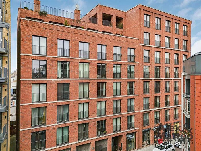 1 Bedroom Flat For Sale In Varcoe Road, Bermondsey, SE16