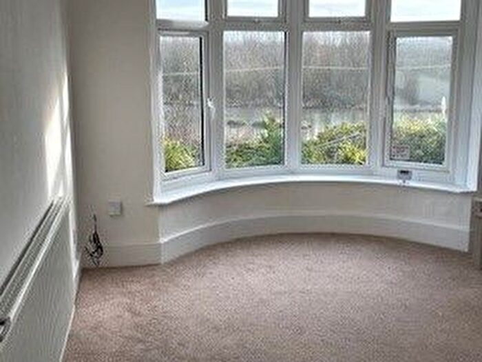 2 Bedroom Bungalow To Rent In Birstall Road, Birstall, Leicester, LE4