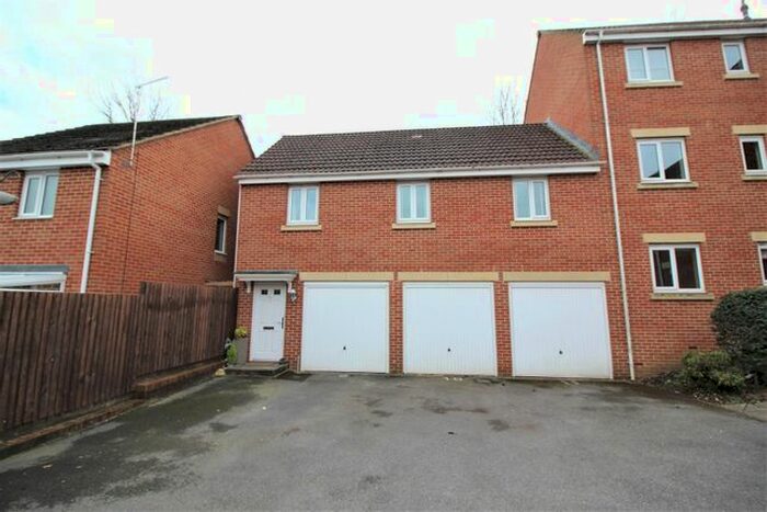 1 Bedroom Flat To Rent In Rudman Park, Chippenham, SN15