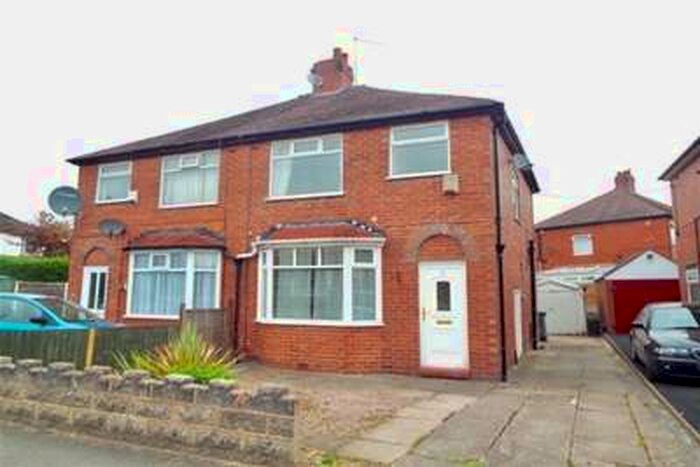 3 Bedroom House To Rent In Riverside Road, Trent Vale, ST4
