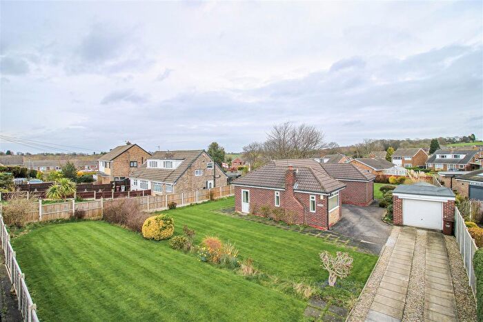 3 Bedroom Bungalow For Sale In Slack Lane, Crofton, Wakefield, WF4