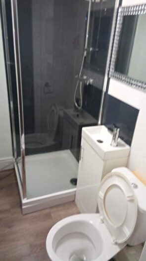 5 Bedroom Semi-Detached House To Rent In Brighton Grove, Manchester, Greater Manchester, M14