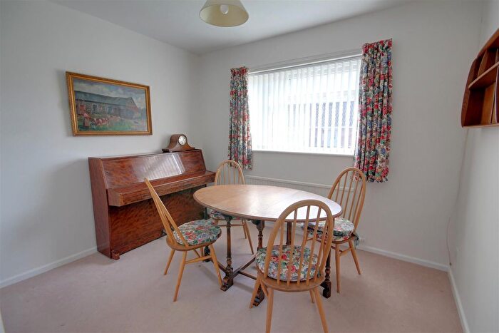 2 Bedroom Semi-Detached Bungalow For Sale In Brookside, Newent, GL18