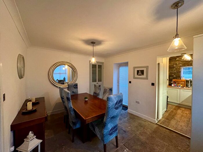 2 Bedroom End Of Terrace House For Sale In Lowerhouse Lane, Burnley, BB12