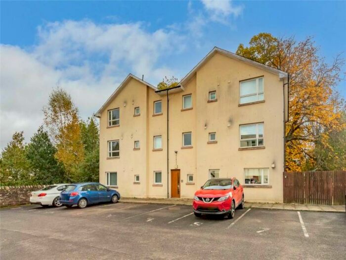 2 Bedroom Flat To Rent In Beneagles Court, Auchterarder, PH3