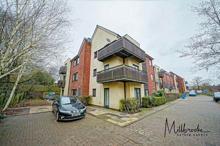2 Bedroom Apartment To Rent In Mere Drive, Swinton, M27