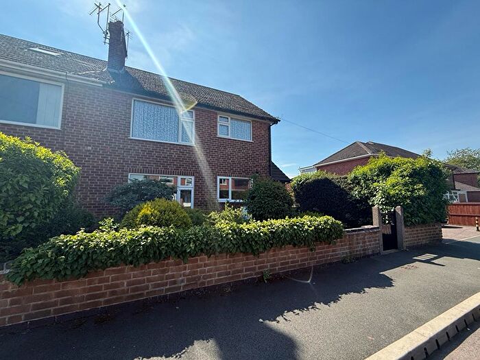 1 Bedroom Flat To Rent In B Tudor Road, Nottingham, NG2