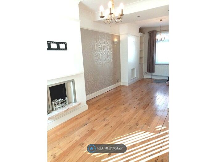 2 Bedroom Terraced House To Rent In Oakland Street, Widnes, WA8