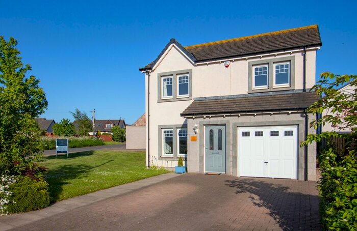 3 Bedroom Detached House For Sale In Lyall Way, Laurencekirk, AB30