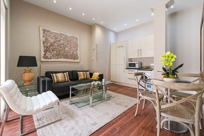 1 Bedroom Flat To Rent In Brent Street, Hendon, NW4