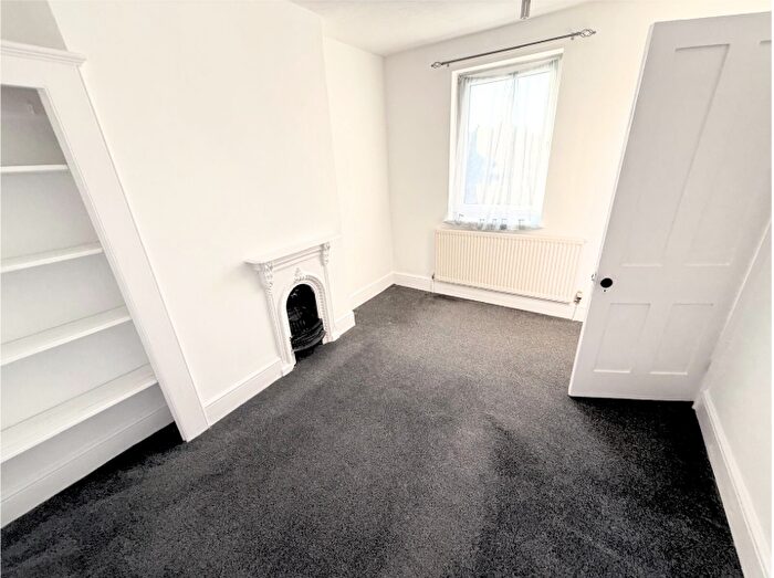 3 Bedroom Property To Rent In Beaver Road, Ashford, TN23