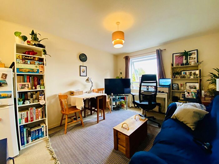 1 Bedroom Flat To Rent In Harvey Goodwin Gardens, Cambridge, CB4