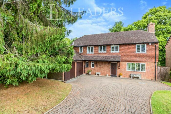 5 Bedroom Detached House To Rent In Stile Gardens, Haslemere, GU27