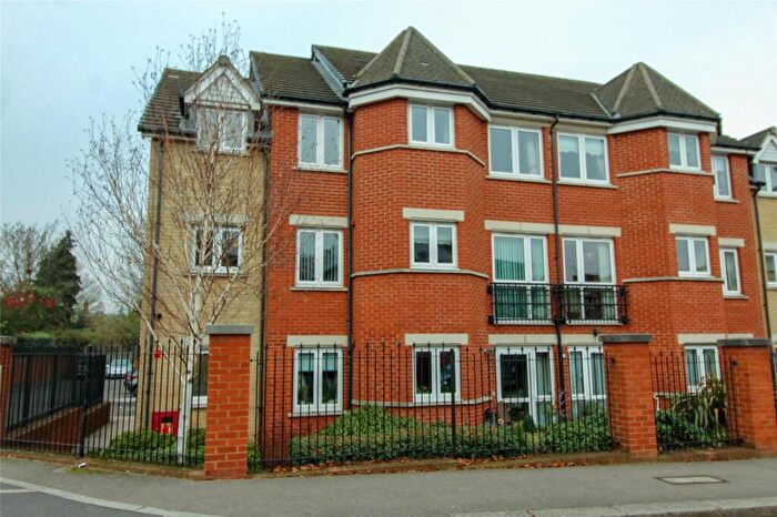1 Bedroom Apartment To Rent In Leicester Road, Barnet, EN5