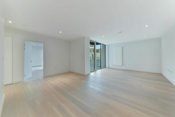 1 Bedroom Flat To Rent In Liner House, Royal Wharf, London, E16