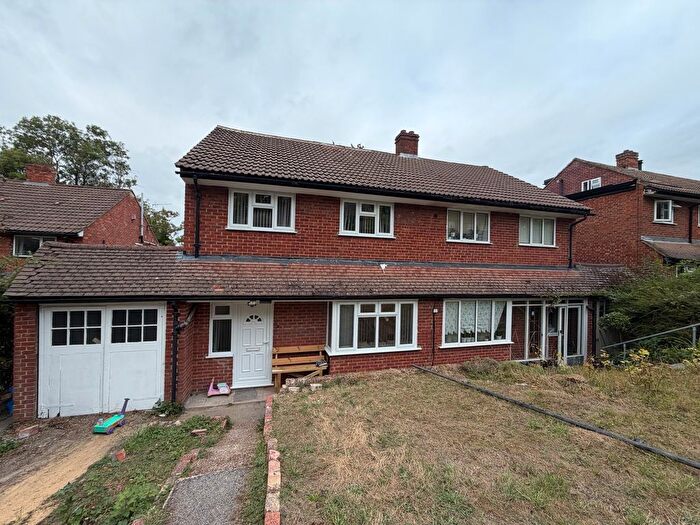 4 Bedroom Link Detached House To Rent In Jasper Road, London, SE19