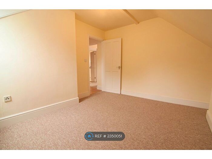 1 Bedroom Flat To Rent In Arkle House, Cheltenham, GL53