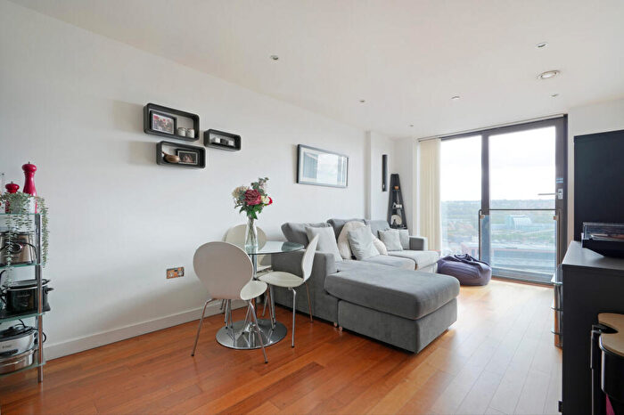 1 Bedroom Apartment For Sale In City Loft, St Paul’s Square, Sheffield, S1