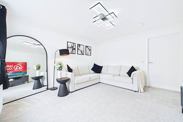 3 Bedroom Terraced House For Sale In Wellington Street, Wishaw, ML2