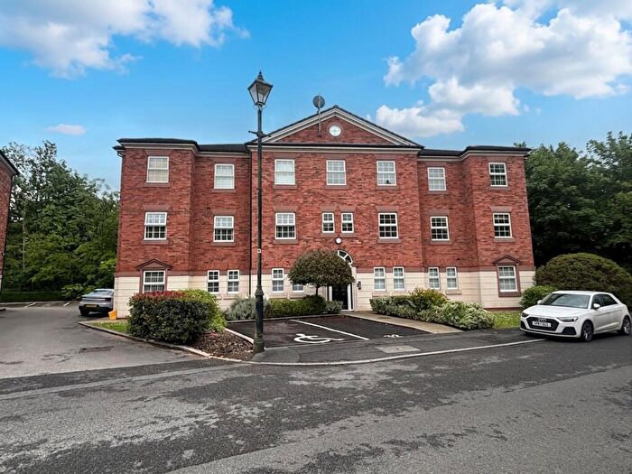 2 Bedroom Flat To Rent In Manthorpe Avenue, Worsley, M28