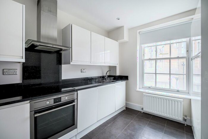 2 Bedroom Flat To Rent In Artillery Lane London, E1