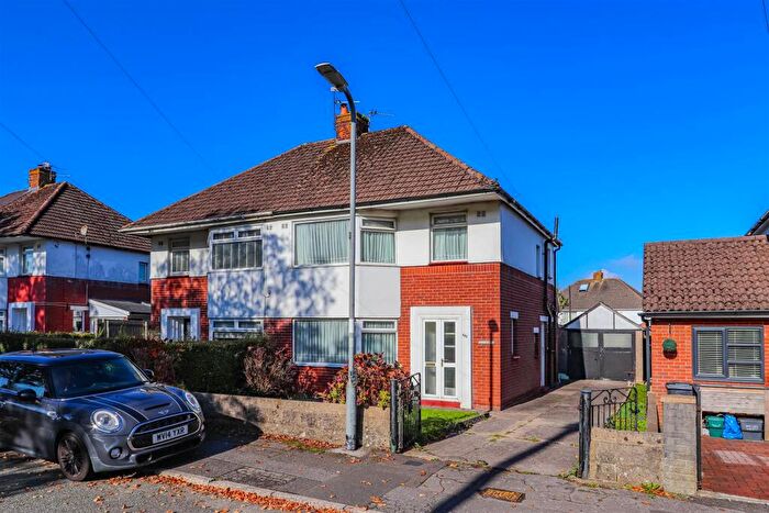 3 Bedroom Semi-Detached House For Sale In Port Road West, Barry, CF62