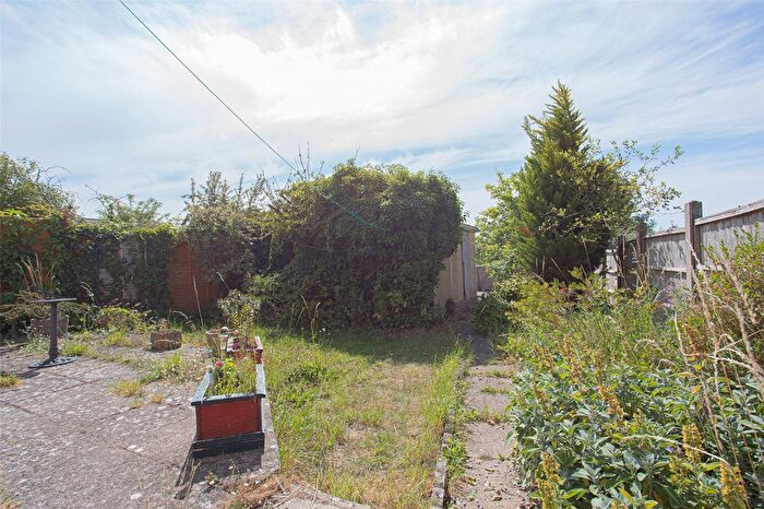 2 Bedroom Bungalow For Sale In Kings Lane, Ashcott, Bridgwater, TA7