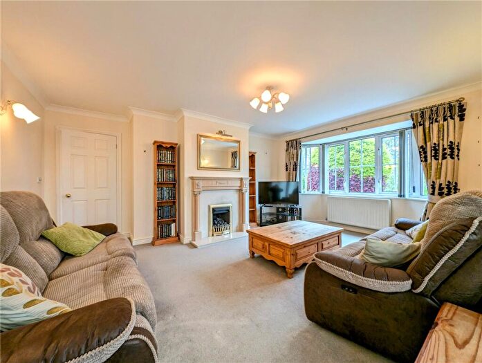 3 Bedroom Bungalow For Sale In Honeybrook Lane, Kidderminster, Worcestershire, DY11