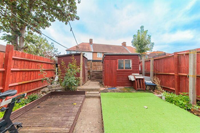 3 Bedroom Terraced House For Sale In Goldbeaters Grove, Edgware, HA8