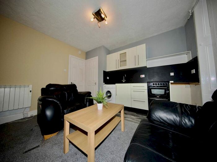 1 Bedroom Flat To Rent In Peddie Street, Dundee, DD1