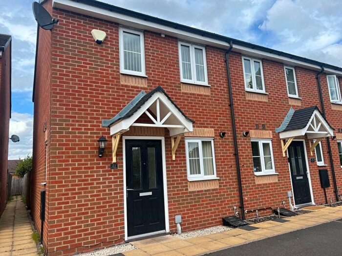 2 Bedroom Property To Rent In Asheridge Close, Wolverhampton, WV11