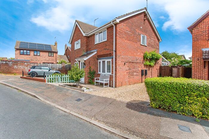 2 Bedroom Semi Detached House For Sale In Manor Road, Stilton, Peterborough, PE7