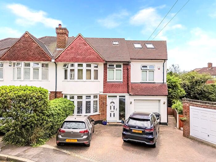 4 Bedroom Semi Detached House For Sale In Mayfair Gardens, Woodford Green, IG8