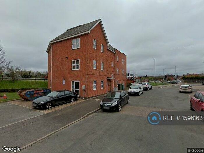 2 Bedroom Flat To Rent In Station Road, Hucknall, Nottingham, NG15