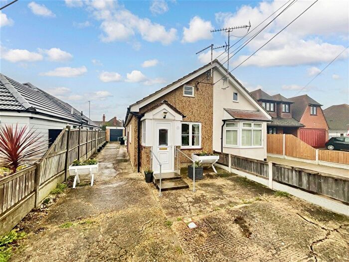 2 Bedroom Semi-Detached Bungalow For Sale In Nevendon Road, Wickford, Essex, SS12