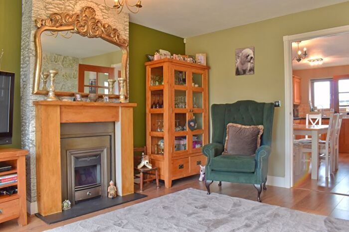 2 Bedroom Semi-Detached House For Sale In Peacocks Launde, Claypole, NG23