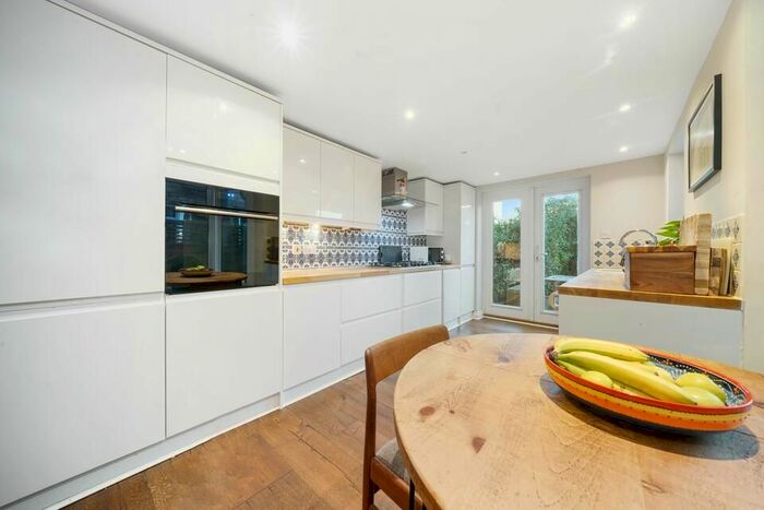 3 Bedroom Terraced House To Rent In Cheltenham Road, London, SE15