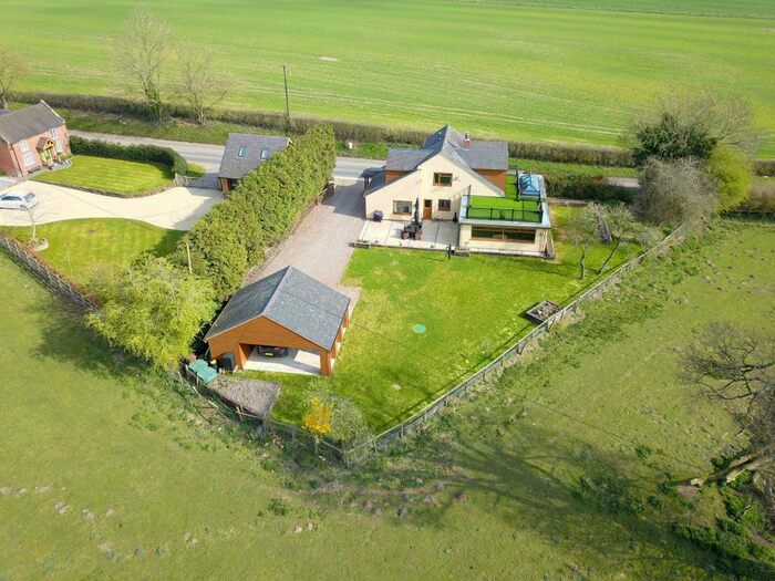 3 Bedroom Cottage For Sale In Sugnall, Stafford, ST21