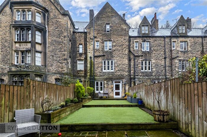 4 Bedroom Terraced House For Sale In Bank Buildings, Meltham, Holmfirth, West Yorkshire, HD9