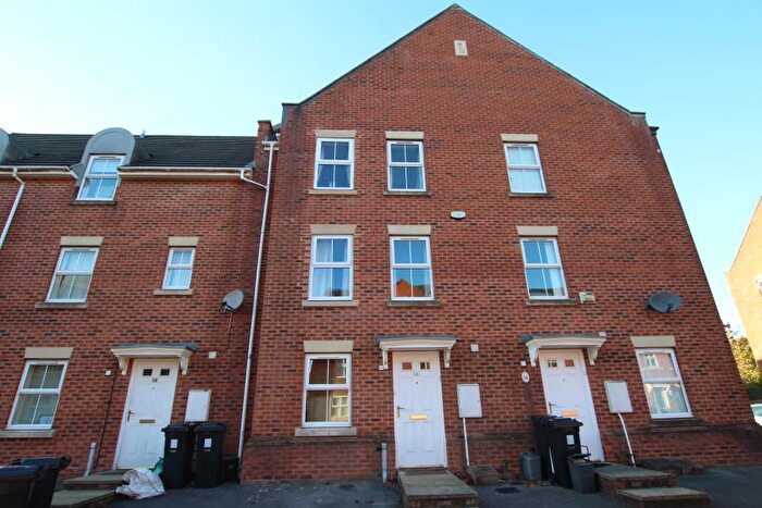 9 Bedroom Terraced House To Rent In Wright Way - Stoke Park, BS16