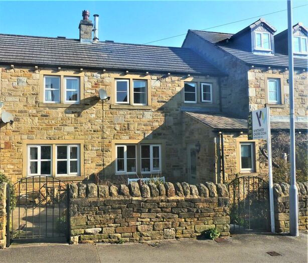 2 Bedroom Cottage To Rent In Church Street, Addingham, LS29