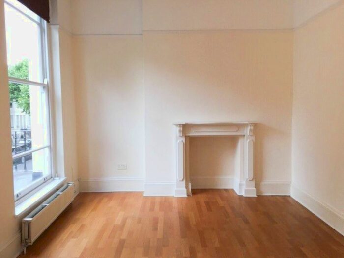 1 Bedroom Flat To Rent In Warwick Avenue, Maida Vale, London, W9
