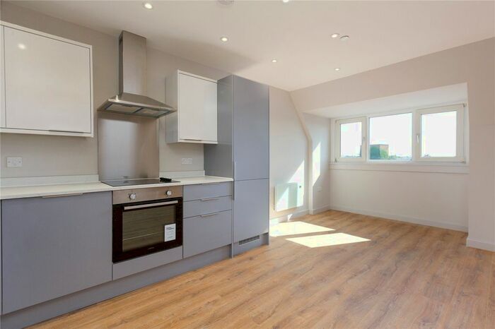 1 Bedroom Flat To Rent In Calverley Road, Tunbridge Wells, Kent, TN1