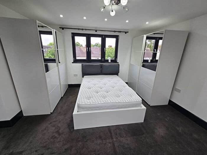 4 Bedroom Terraced House To Rent In Marlow Road, London, E6