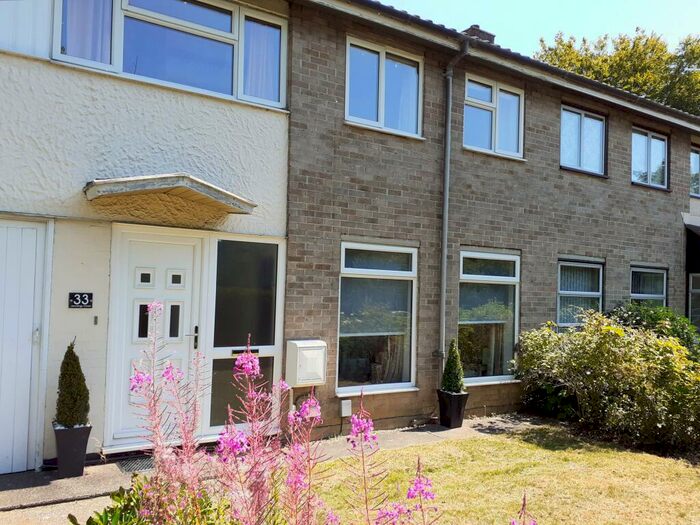 3 Bedroom Terraced House To Rent In Jennings Close, SG1