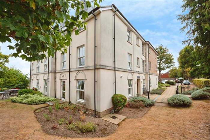 2 Bedroom Flat To Rent In Nelson Court, Gravesend, DA12