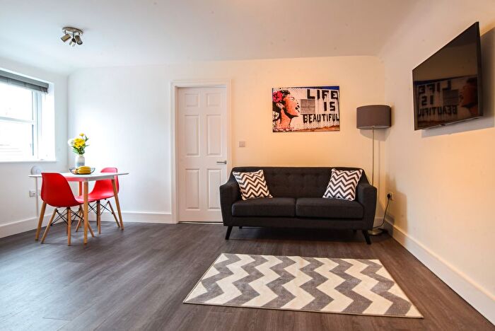 1 Bedroom Flat To Rent In Nantwich Road, Crewe, Crewe, CW2