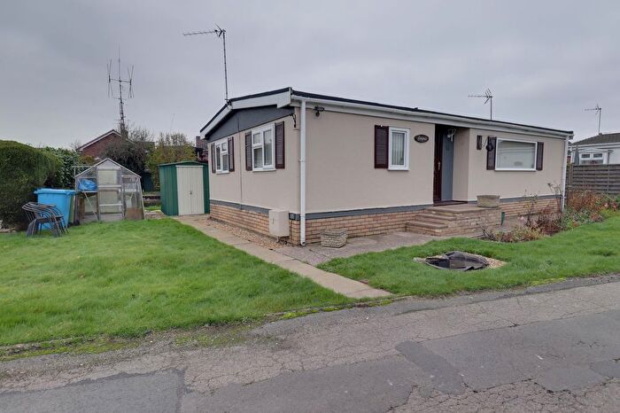 2 Bedroom Property For Sale In Cannock Road, Penkridge, ST19