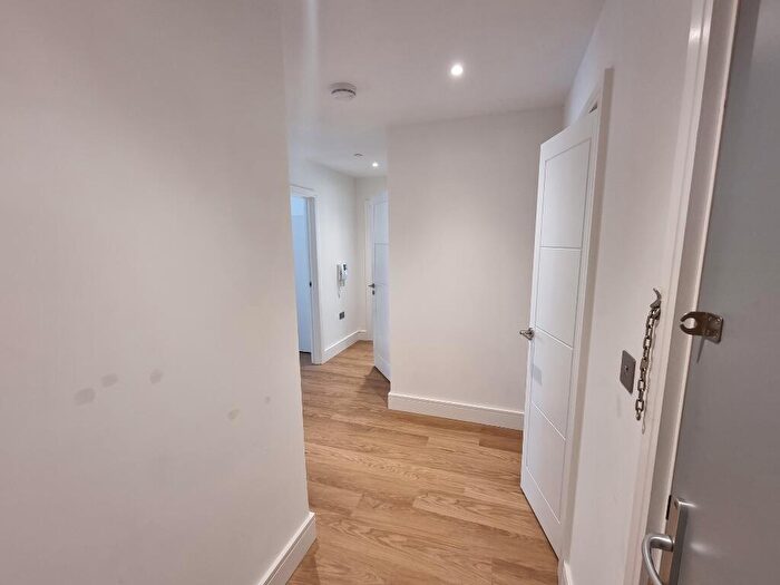 2 Bedroom Flat For Sale In /F, East Timberyard, Pershore Street, Birmingham, B5